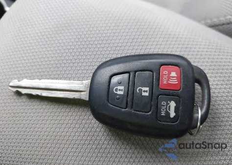 2015 Toyota Corolla Le из США, поврежденный, VIN 2T1BURHE4FC416939